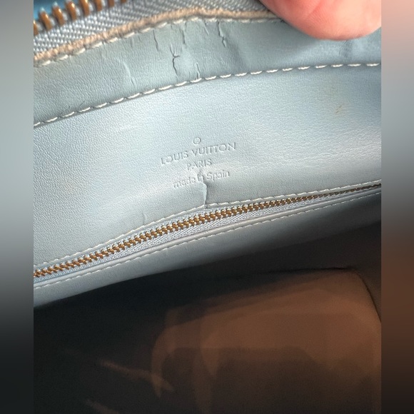 Authentic Louis Vuitton Vernis - Picture 11 of 12